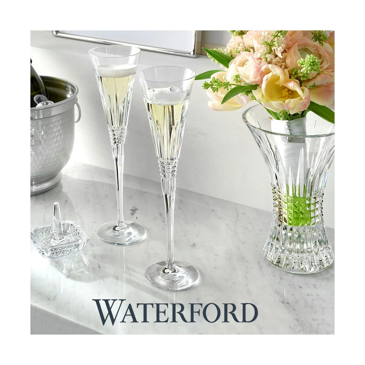Waterford Lismore Diamond Toasting Flutes, Pair 5 Waterford Lismore Diamond Toasting Flutes, Pair - Image 3