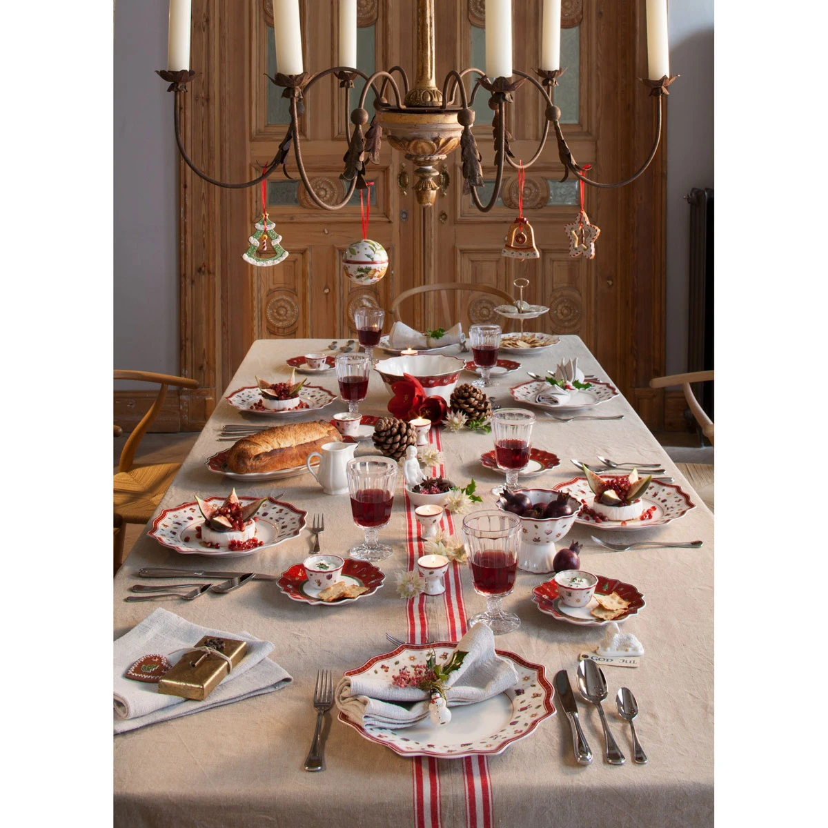 Villeroy And Boch 9.75" Toys Delight Bowl, Single 4 Villeroy And Boch 9.75" Toys Delight Bowl, Single - Image 2