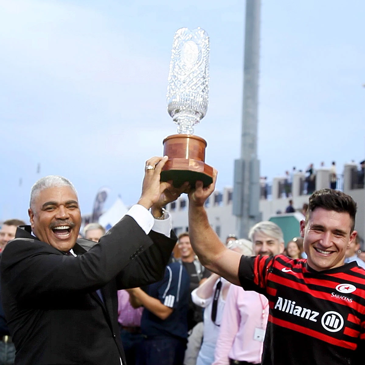 Cashs Ireland, Crystal Trophy, 17 1/2" Blank Panel, Footed Bowl 5 Cashs Ireland, Crystal Trophy, 17 1/2" Blank Panel, Footed Bowl - Image 3