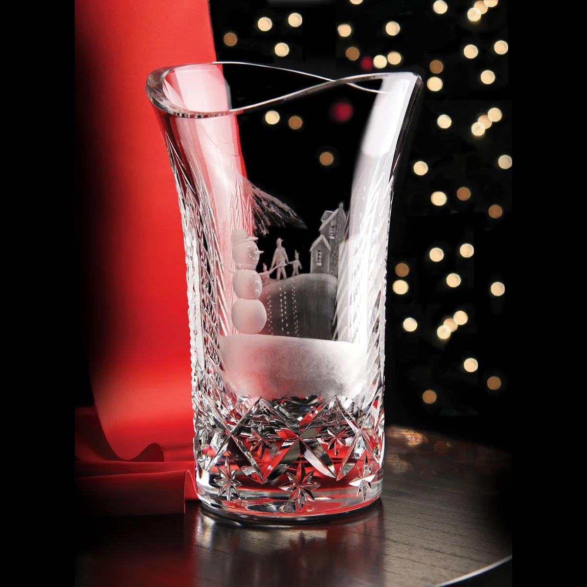 Cashs Ireland, Crystal Art Collection, 9" Footprints In The Snow Vase, Limited Edition 3 Cashs Ireland, Crystal Art Collection, 9" Footprints In The Snow Vase, Limited Edition