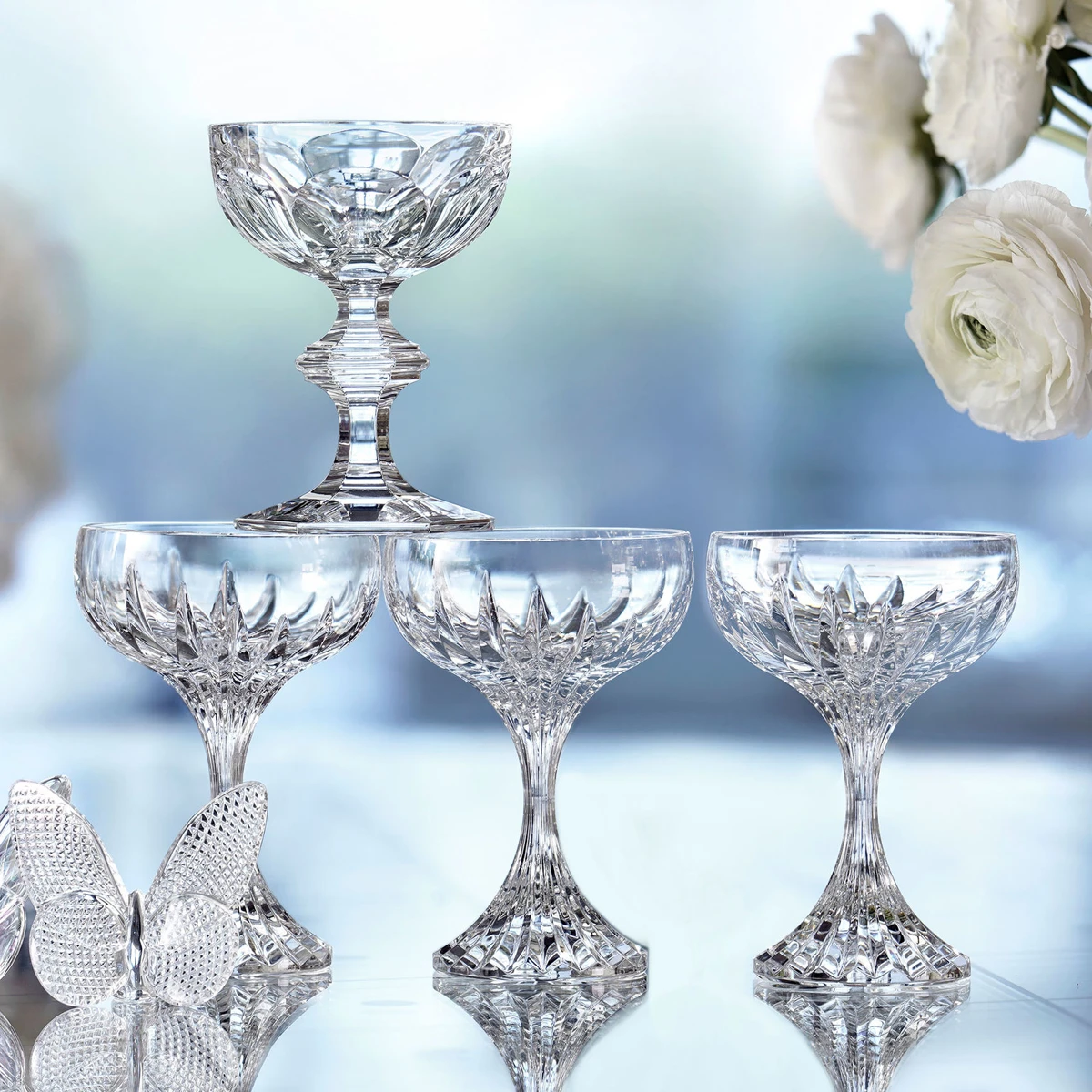 Baccarat Crystal, Harcourt 1841 Cocktail Saucer Champagne Coupe, Pair 6 Baccarat Crystal, Harcourt 1841 Cocktail Saucer Champagne Coupe, Pair - Image 4