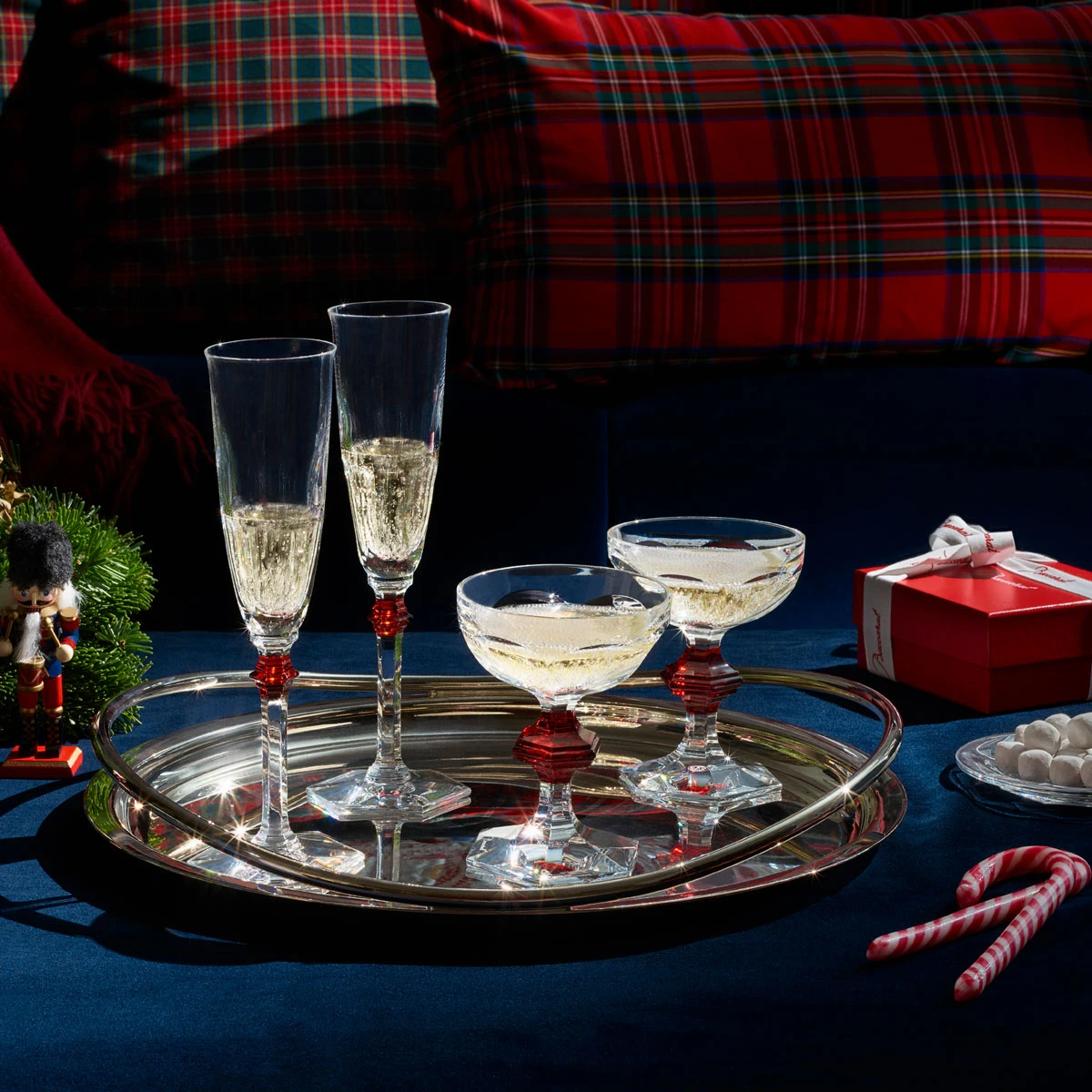 Baccarat Harcourt Champagne, Cocktail Coupe Red Knob Glasses, Pair 7 Baccarat Harcourt Champagne, Cocktail Coupe Red Knob Glasses, Pair - Image 5