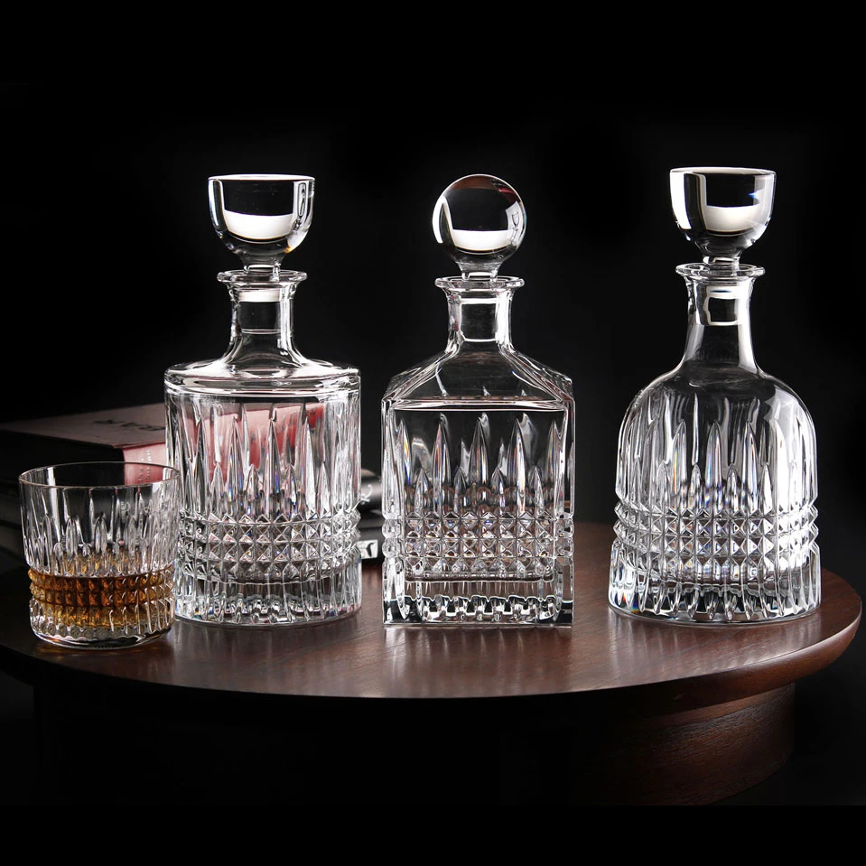 Waterford Lismore Diamond Round Crystal Decanter 5 Waterford Lismore Diamond Round Crystal Decanter - Image 3