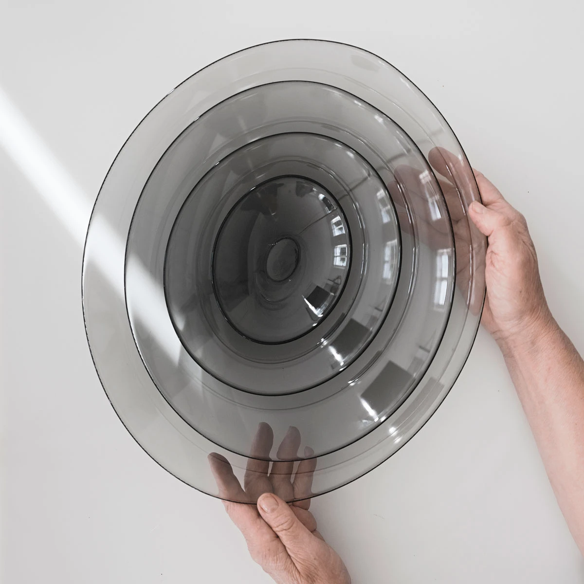 Orrefors Pond Medium 8.5" Bowl 4 Orrefors Pond Medium 8.5" Bowl - Image 2