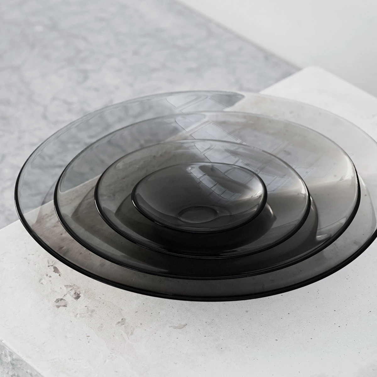 Orrefors Pond Medium 8.5" Bowl 5 Orrefors Pond Medium 8.5" Bowl - Image 3