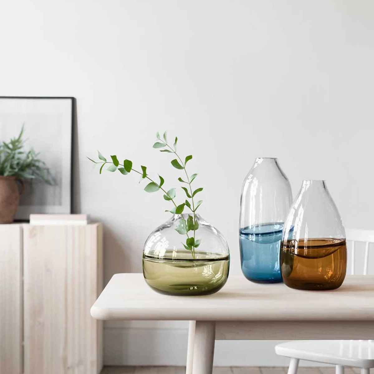 Kosta Boda Art Glass Mattias Stenberg 12 7/16" Septum Vase, Golden Brown, Limited Edition Of 300 4 Kosta Boda Art Glass Mattias Stenberg 12 7/16" Septum Vase, Golden Brown, Limited Edition Of 300 - Image 2