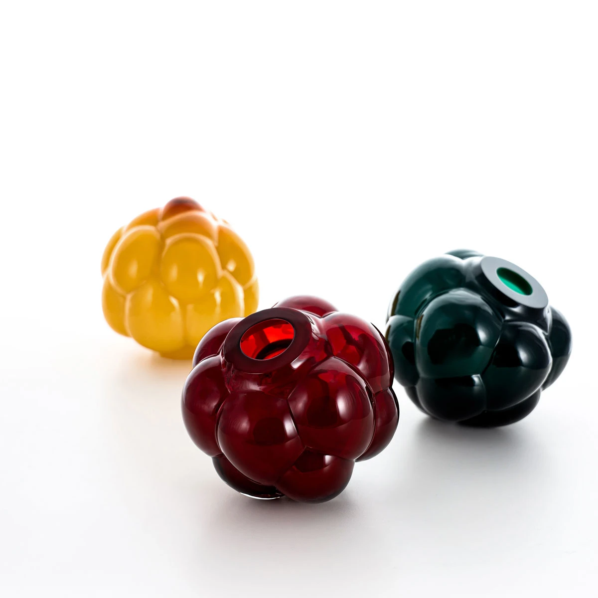 Kosta Boda Berry Tales 7" Vase Emerald 4 Kosta Boda Berry Tales 7" Vase Emerald - Image 2